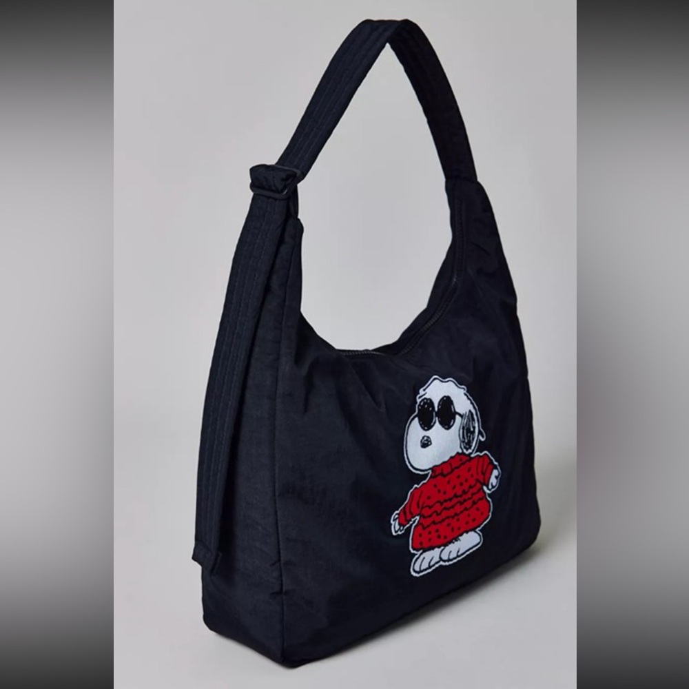 BAGGU X PEANUTS Joe Warm Embroidered Nylon Shoulder Bag NEW NWT BNWT - Picture 2 of 4